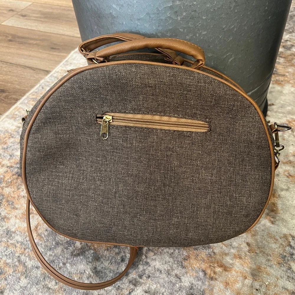 Belo Horizonte Since 1965 Embroidered Artisan Round Bag - Picture 4 of 11